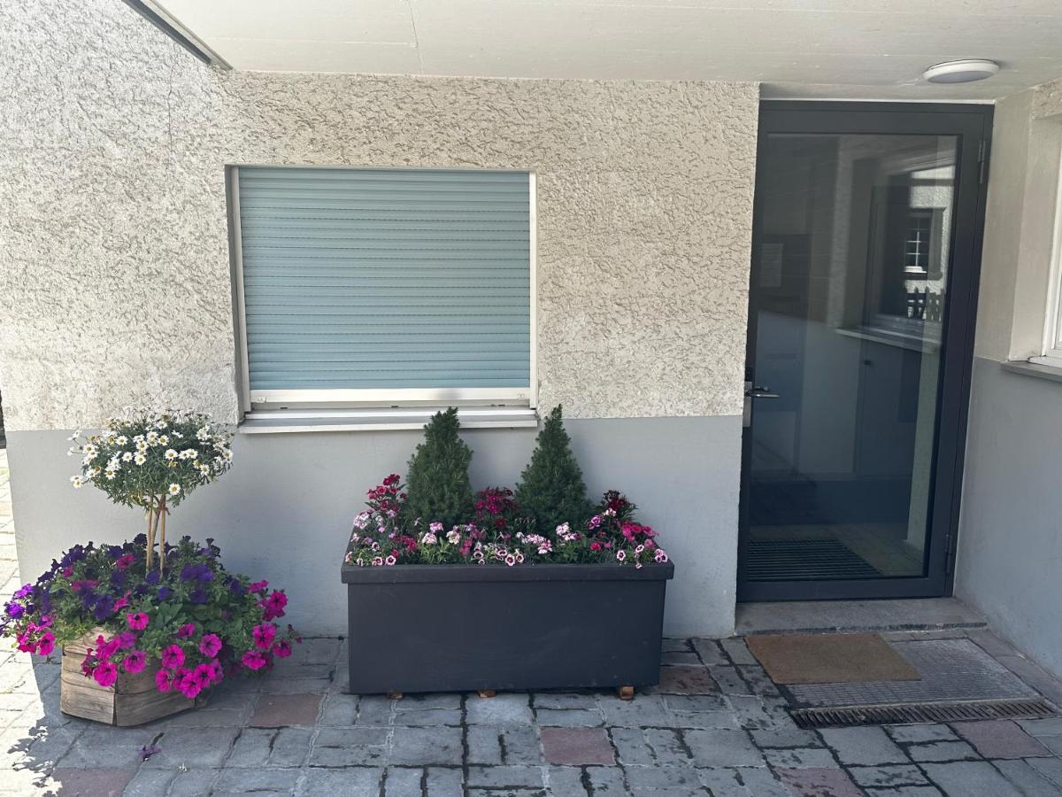 Haus Floralp Apartment Цермат Екстериор снимка