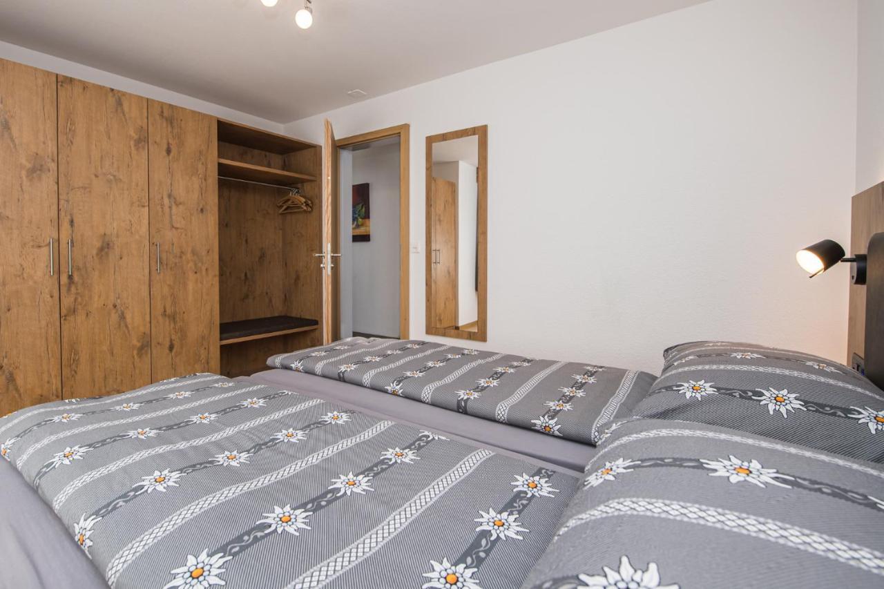 Haus Floralp Apartment Цермат Екстериор снимка
