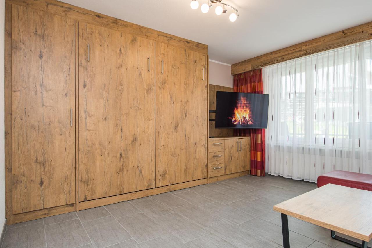 Haus Floralp Apartment Цермат Екстериор снимка